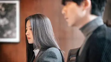 Backdrop for the TV series "What Comes After Love" #1494648