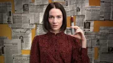 Backdrop к сериалу "Obituary" #1471842