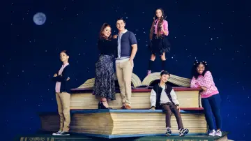 Backdrop for the TV series "Wizards Beyond Waverly Place" #1326690