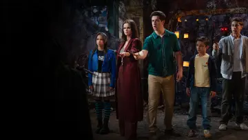 Backdrop for the TV series "Wizards Beyond Waverly Place" #1326710
