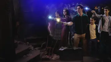 Backdrop for the TV series "Wizards Beyond Waverly Place" #1326725