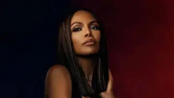 Backdrop for the TV series "Beauty in Black" #1282674