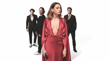 Backdrop for the TV series "Thank You, Next" #1442673
