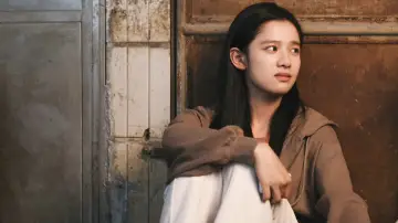 Backdrop for the TV series "Reborn" #1491020