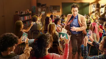 Backdrop for the TV series "English Teacher" #1480424