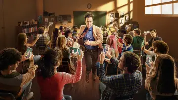 Backdrop for the TV series "English Teacher" #1480427
