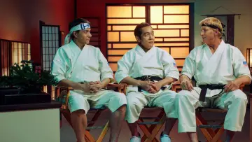 Backdrop к сериалу "Cobra Kai: Inside the Dojo" #1495343