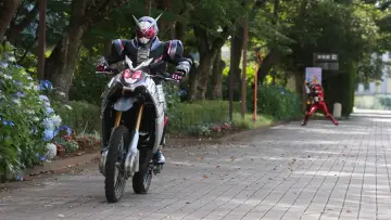 Backdrop for the TV series "Kamen Rider Zi-O" #1434306