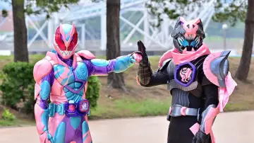 Backdrop for the TV series "Kamen Rider Revice" #1441323