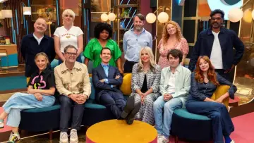 Backdrop к сериалу "LOL: Last One Laughing UK" #1484929