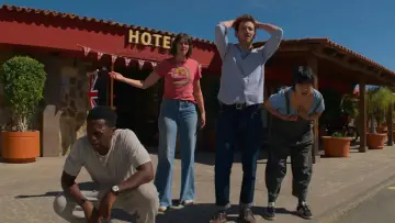 Backdrop for the TV series "The Road Trip" #1501081