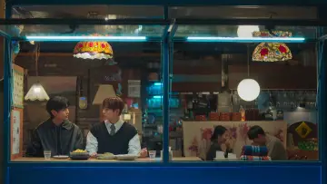 Backdrop for the TV series "Secret Relationships" #1508623