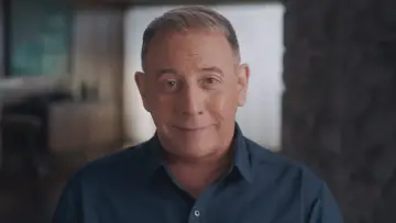 Backdrop for the TV series "Pee-wee as Himself" #1494064