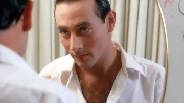 Backdrop for the TV series "Pee-wee as Himself" #1494065