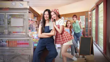 Backdrop for the TV series "Whale Store xoxo" #1506396