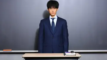 Backdrop for the TV series "Mr. Mikami