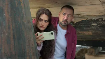 Backdrop к сериалу "Bet Your Life" #1507918