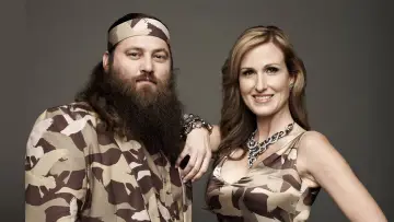 Backdrop for the TV series "Duck Dynasty: The Revival" #1513448