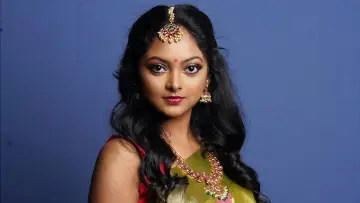 Backdrop for the TV series "Lakshana" #1337613