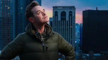 Backdrop for the TV series "Accidental Tourist" #1495208