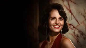 Backdrop for the TV series "Women