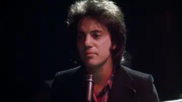 Backdrop к сериалу "Billy Joel: And So It Goes" #1507681