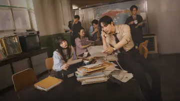 Backdrop for the TV series "Typhoon Family" #1490229