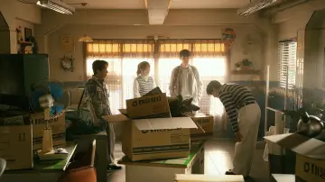 Backdrop for the TV series "Typhoon Family" #1490270