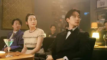 Backdrop for the TV series "Typhoon Family" #1490288