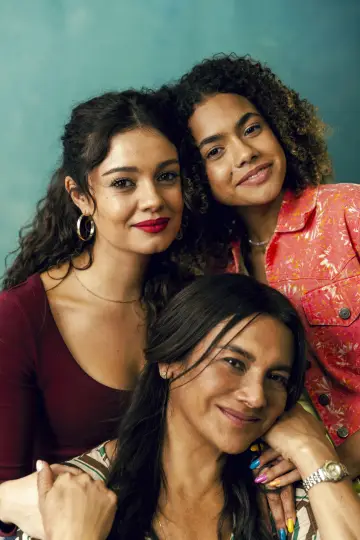 Poster for the TV series "Three Graces" #1391762