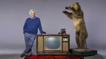 Backdrop for the TV series "Hazardous History with Henry Winkler" #1475398