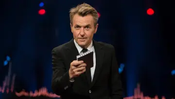 Backdrop for the TV series "Skavlan" #1398369