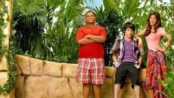 Backdrop for the TV series "Pair of Kings" #1415338
