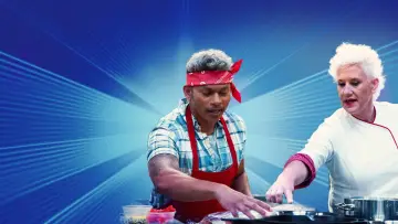 Backdrop for the TV series "Worst Cooks in America" #1396807