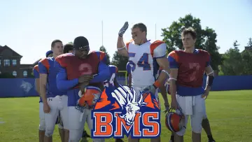 Backdrop к сериалу "Blue Mountain State" #1384280