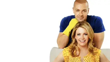 Backdrop for the TV series "Melissa & Joey" #1399885
