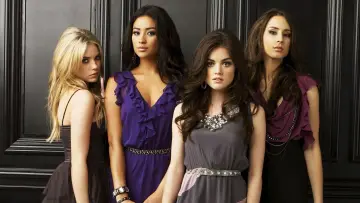 Backdrop for the TV series "Pretty Little Liars" #1282502