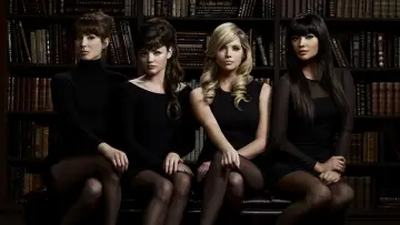 Backdrop for the TV series "Pretty Little Liars" #1282503