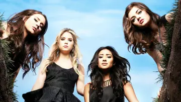 Backdrop for the TV series "Pretty Little Liars" #1282520
