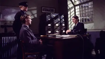 Backdrop for the TV series "New Scotland Yard" #1661282