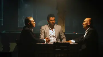 Backdrop к сериалу "Ezel" #1379853