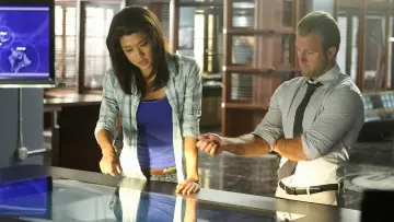 Backdrop for the TV series "Hawaii Five-0" #1318772