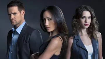 Backdrop for the TV series "Nikita" #1340568