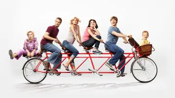 Backdrop for the TV series "Raising Hope" #1327864
