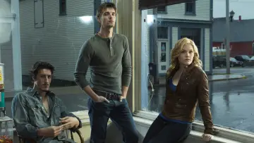 Backdrop for the TV series "Haven" #1463012