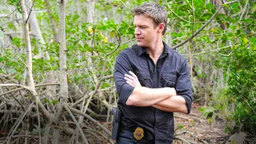 Backdrop к сериалу "The Glades" #1364418