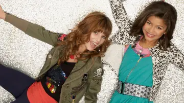 Backdrop for the TV series "Shake It Up" #1462787