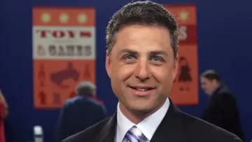 Backdrop for the TV series "Antiques Roadshow" #1346950