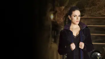 Backdrop for the TV series "Lost Girl" #1358319