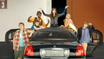 Backdrop for the TV series "Sonny with a Chance" #1461053